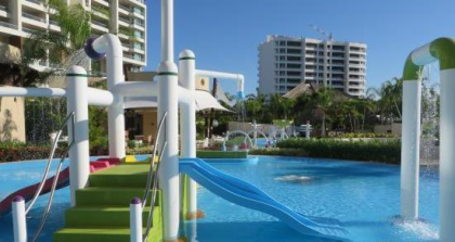 nuevo vallarta grand luxxe